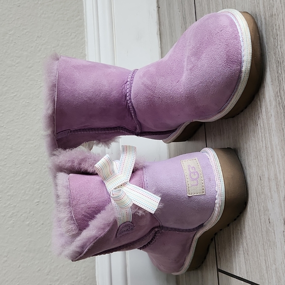 UGG Shoes - Ugg boots half cab with bow
